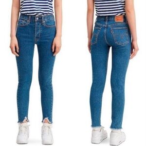 Levi Wedgie Skinny Jean with Stretch and Raw Hem